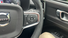 Volvo Xc40 1.5 T3 [163] R DESIGN 5dr Petrol Estate